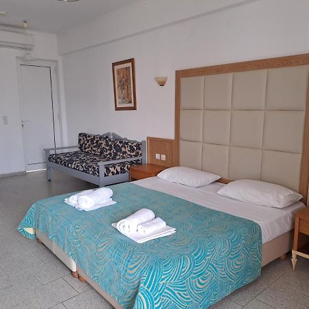 Haridimos Apartments Tavronitis  Exterior photo