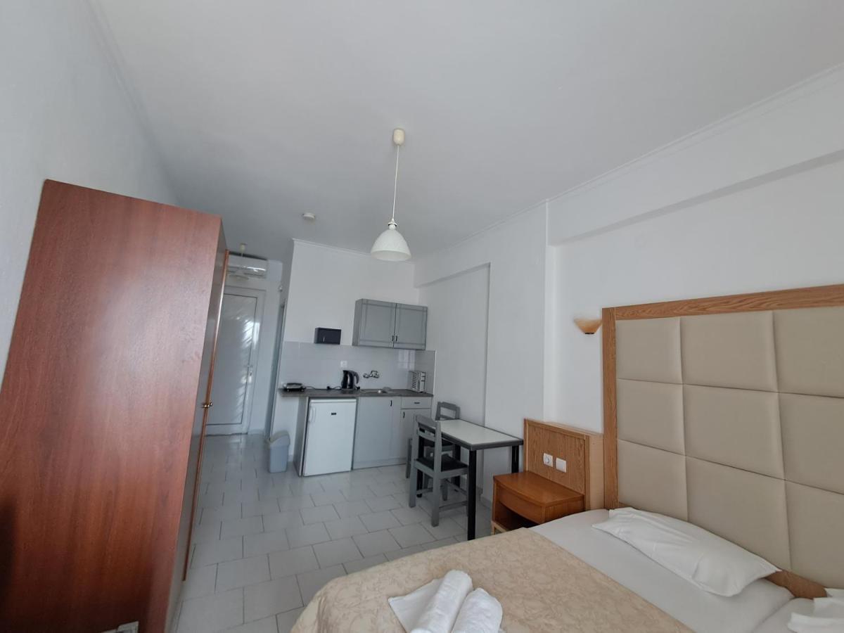 Haridimos Apartments Tavronitis  Exterior photo