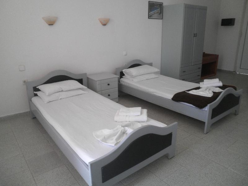 Haridimos Apartments Tavronitis  Exterior photo