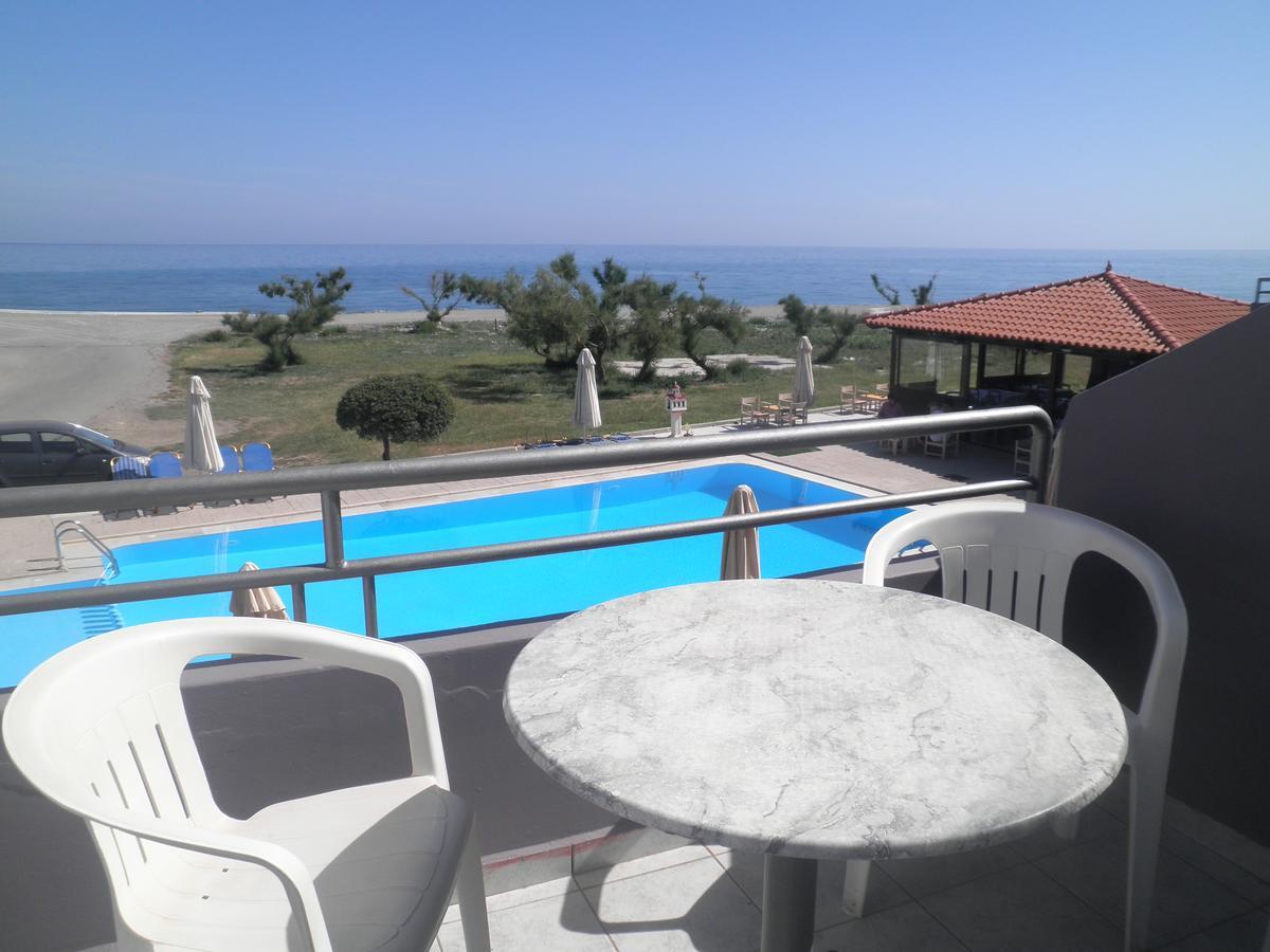 Haridimos Apartments Tavronitis  Exterior photo