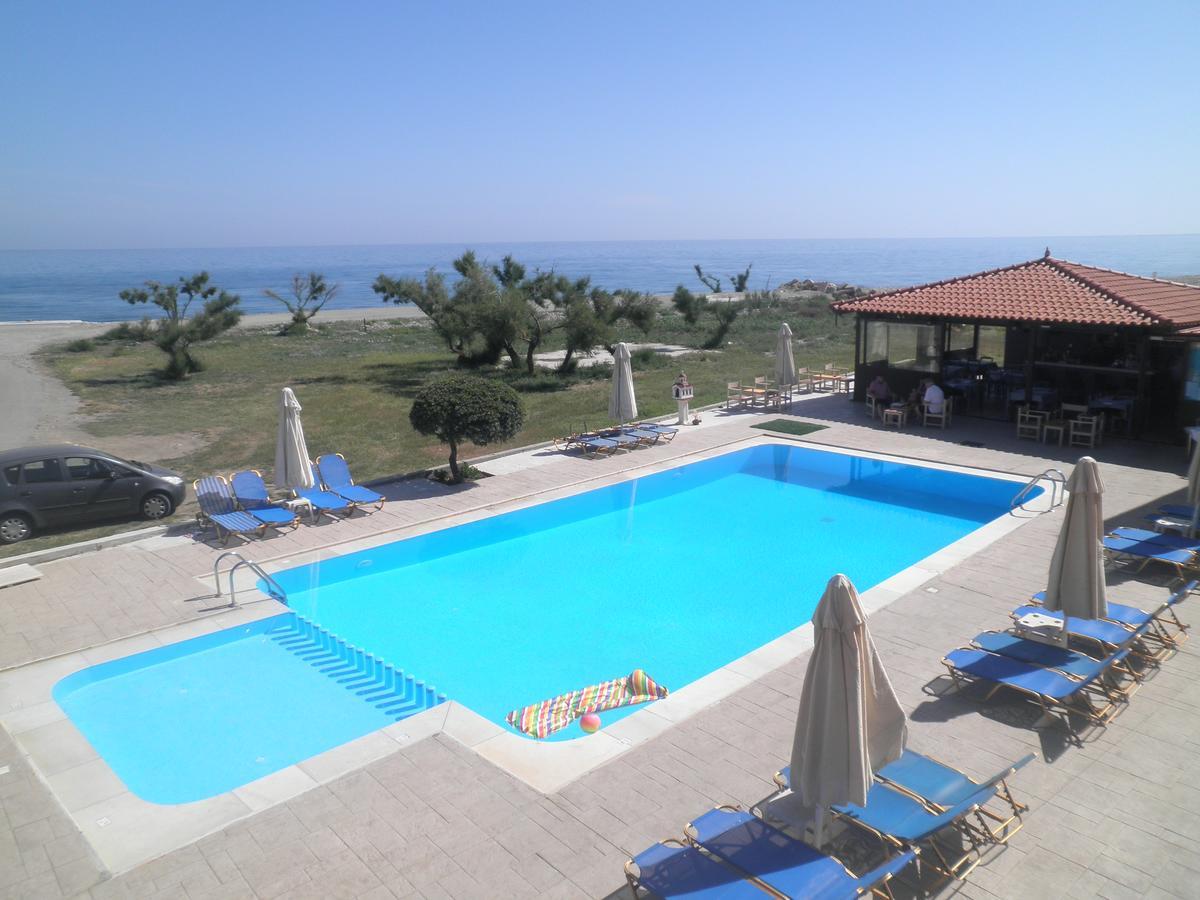 Haridimos Apartments Tavronitis  Exterior photo